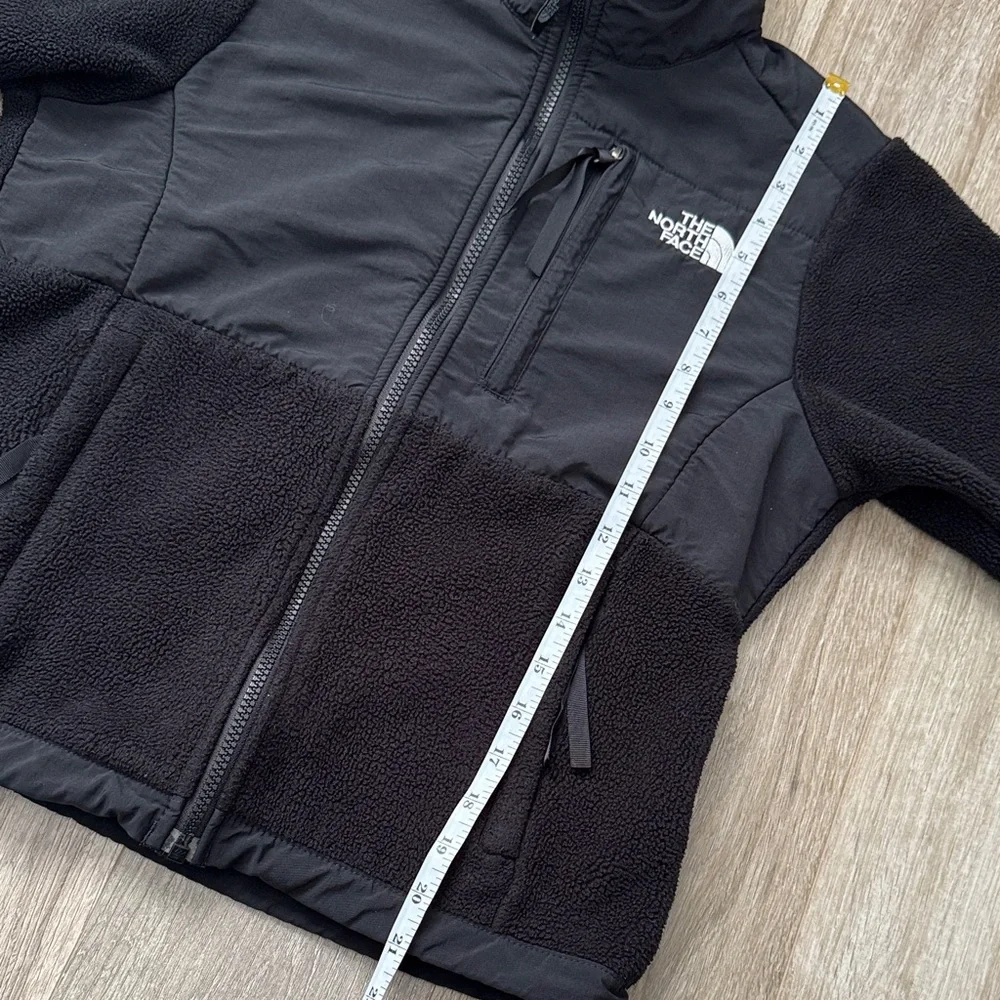The North Face Women’s Black Full-Zip Fleece Jacket Size XS - Picture 6 of 9